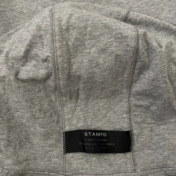 Stampd Women's Unisex Gray Pullover Hoodie with Scoop Hem & Thumb Holes - Large - Picture 9 of 15